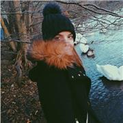 Graduada en Educación Primaria doy clases de todas las materias impartidas en el colegio